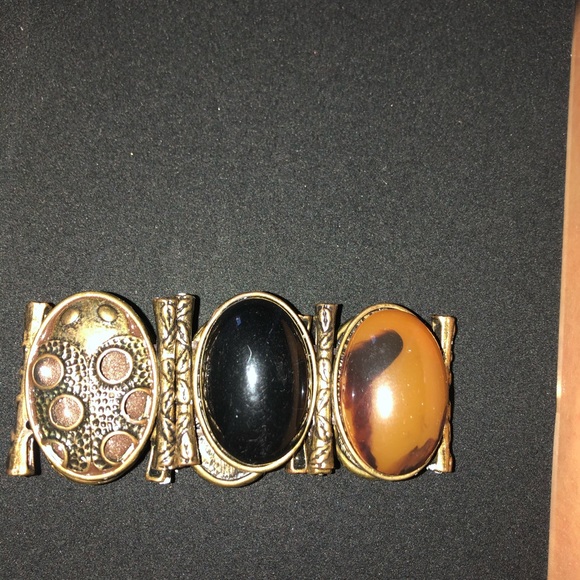 Bracelet - Picture 5 of 5